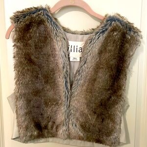 Faux fur vest